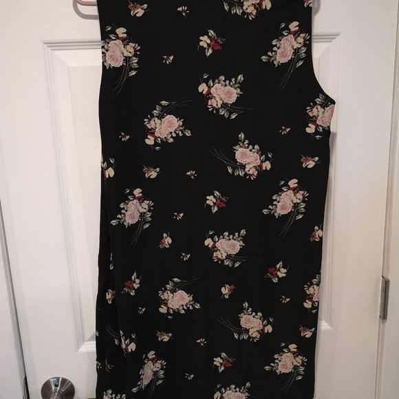 Floral Maternity Stork & Babe Dress - Picture 3 of 3